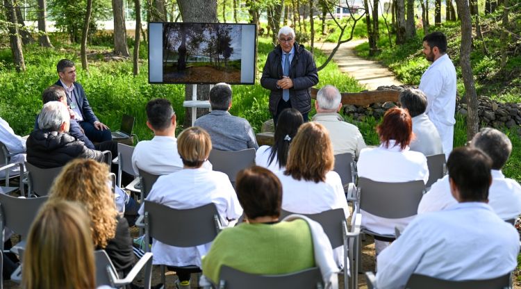 Un instant de la visita del conseller Balcells a Olot