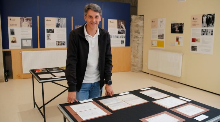 Bassaganya a la mostra sobre Negrín a Camprodon. ACN