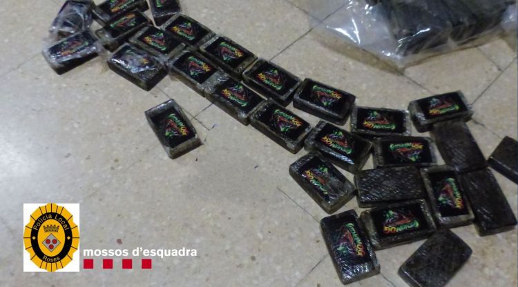 El haixix que el jove duia al vehicle