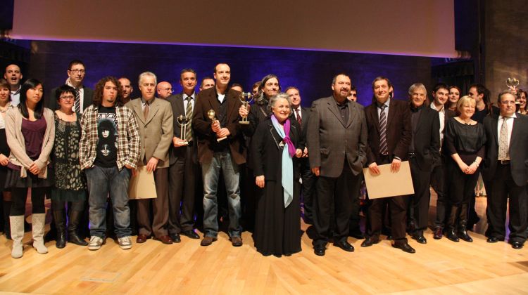 Foto amb tots els guanyadors © ACN