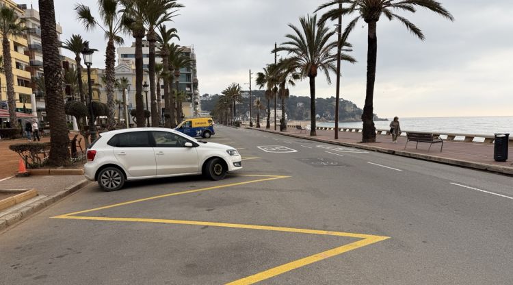 El passeig marítim de Lloret de Mar es tancarà al trànsit les nits d'estiu. ACN
