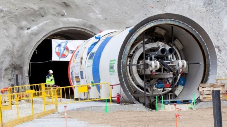 La tuneladora Albera ja està llesta a la zona de treball per començar a excavar el túnel transfronterer de la MAT © ACN