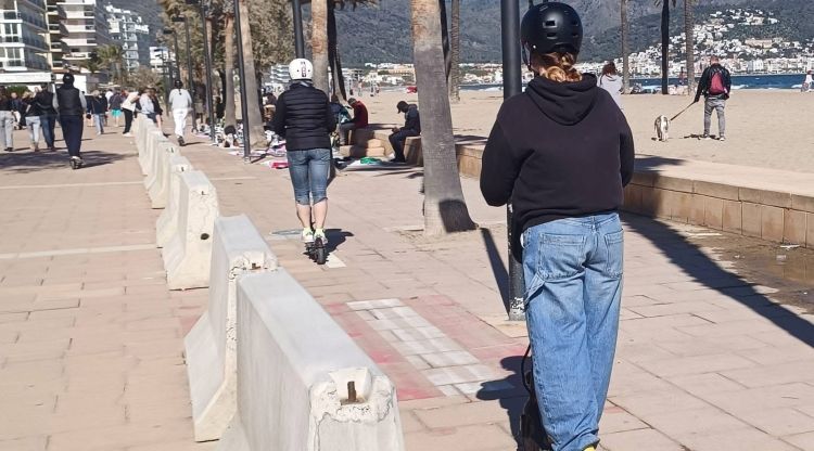 La mesura de moment no ha servit per erradicar el top manta