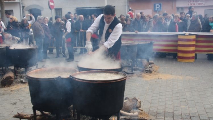 Els ranxers han treballat des de les sis del matí per preparar el Ranxo © ACN