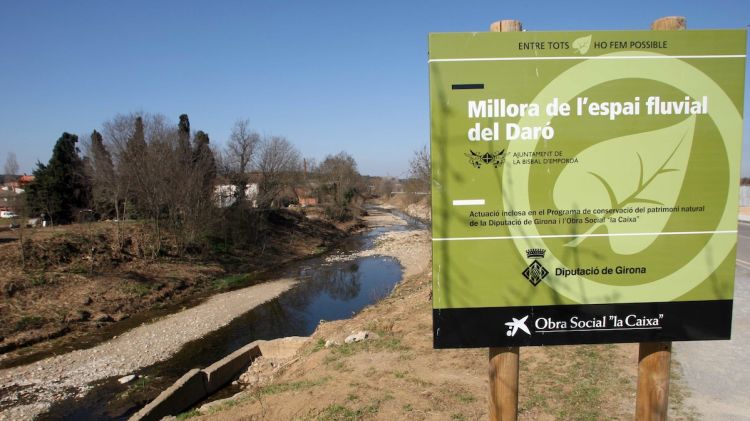 Els treballs han permès millorar un tram de gairebé tres quilòmetres del riu Daró © ACN