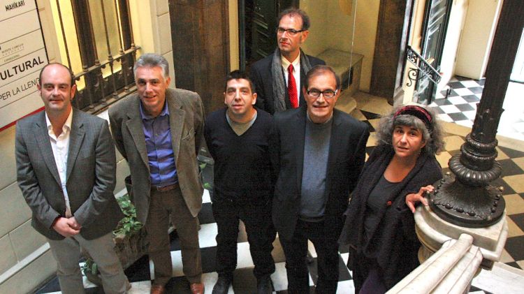 Sebastià Alzamora, Joan Mas, Marcel Riera, Ramon Erra, Jordi Folck i Mercè Anguera © ACN