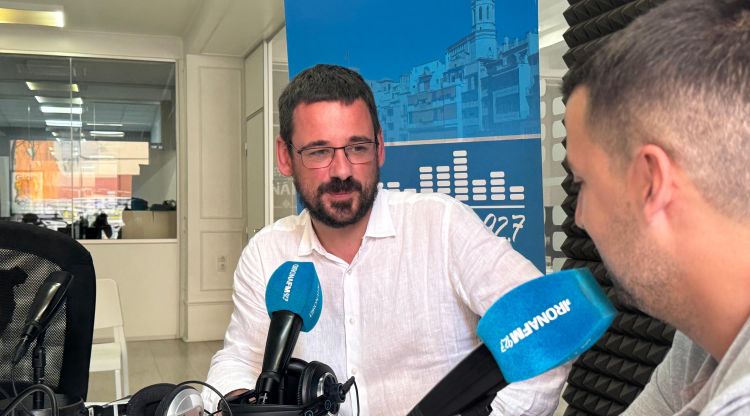 Un instant de l'entrevista d'aquest matí a Girona FM