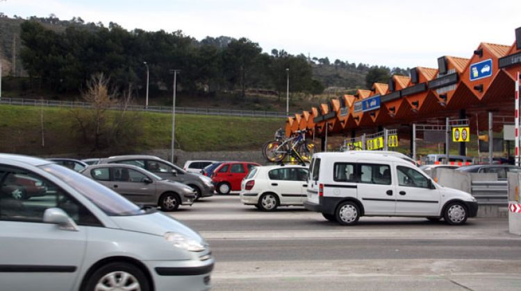 Cotxes al peatge de Martorell (Baix Llobregat) © ACN