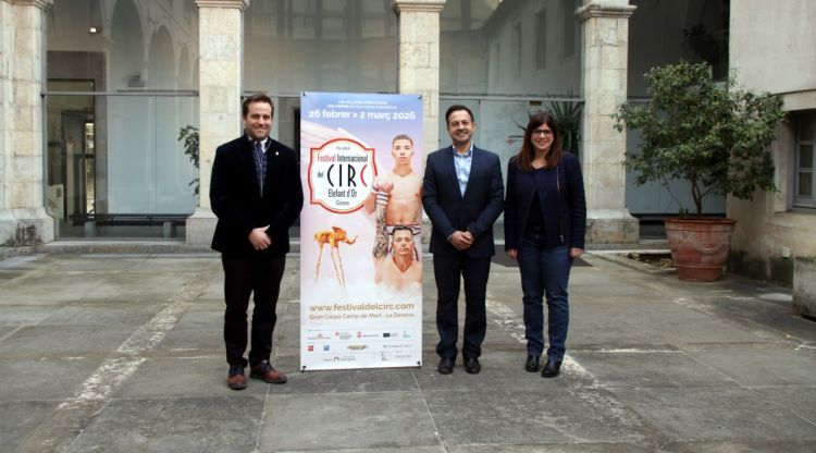 Camps, Matabosch i Geis, a la presentació de la nova edició del Festival Internacional del Circ Elefant d'Or. ACN