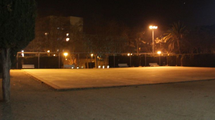 Imatge d'arxiu del parc de la Torre-roja de Viladecans el dia del tiroteig mortal © ACN