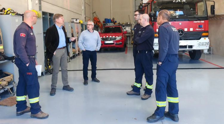 Visita institucional durant el passat mes d'abril al parc de Bombers