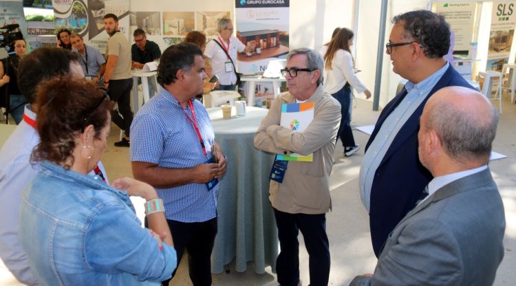 El president de l'Associació de Càmpings de Girona, Miquel Gotanegra, durant el congrés Girocamping PRO. ACN
