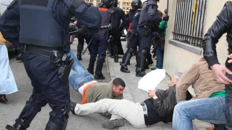 Un moment de la intervenció policial (arxiu)