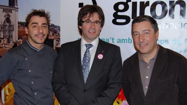 D'esquerra a dreta: Jordi Roca, Carles Puigdemont i Joan Roca © AG