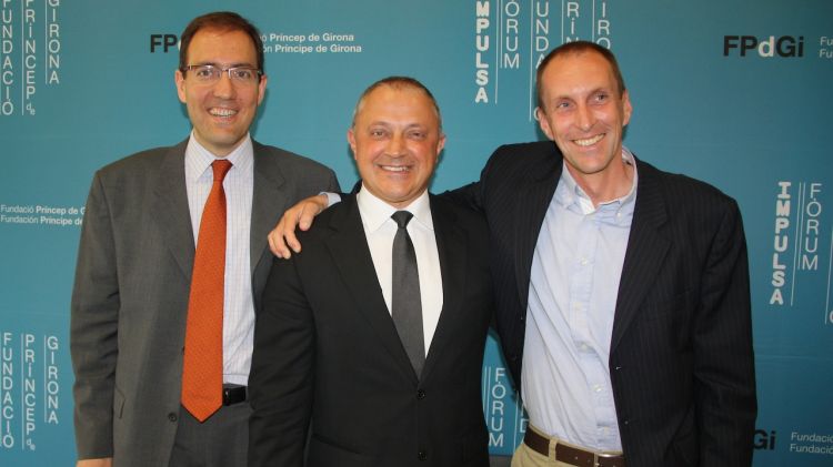 D'esquerra a dreta: Salvador Maneu, Josep Lagares i Jil Van Eyle © ACN