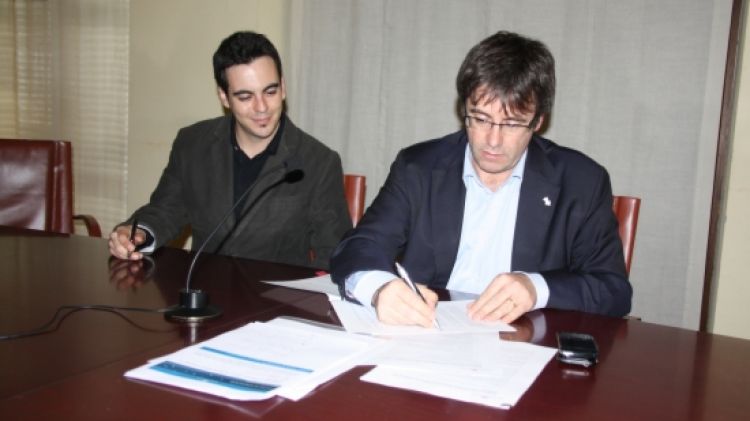 L'alcalde de Girona, Carles Puigdemont, i el director del grau, Carles Reixach © ACN