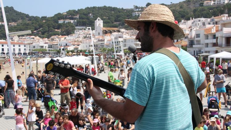 Un instant durant l'actuació de Barbara i los Morenos al SonarKids © ACN