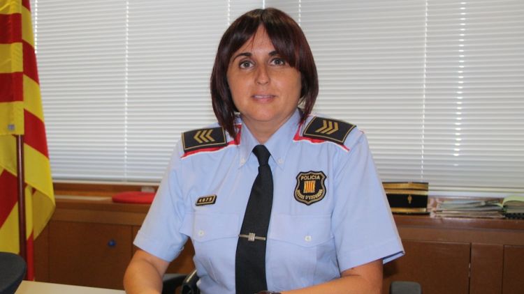 La cap de la Unitat d'Atenció al Ciutadà dels Mossos d'Esquadra de Girona, Rosa Negre © ACN