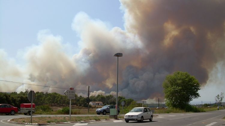 L'incendi des del municipi de La Pera © ACN