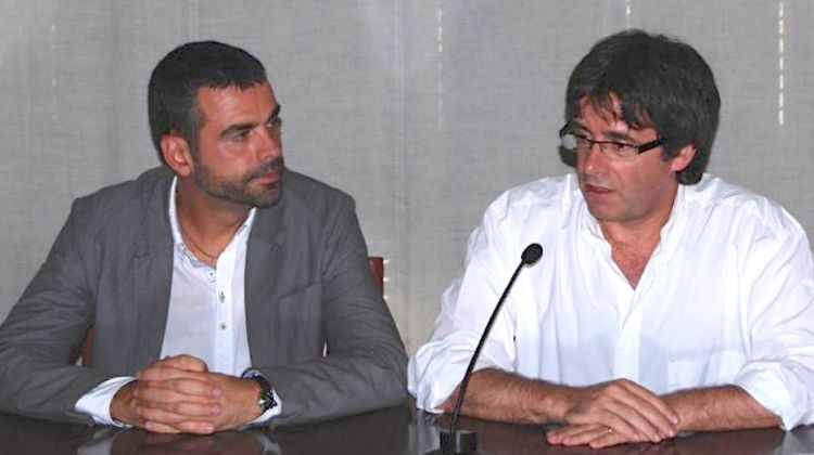 Santi Vila (esquerra) i Carles Puigdemont