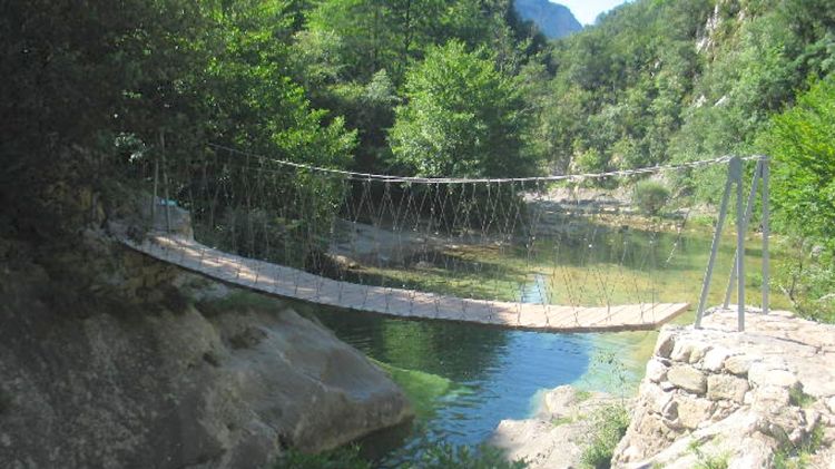 Una de les zones que es poden visitar de l'espai de Sant Aniol d'Aguja © ACN