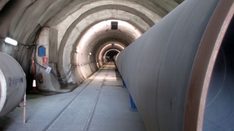 Túnel i canonada de connexió de les xarxes d'aigües del Ter i el Llobregat, a Collserola © ACN