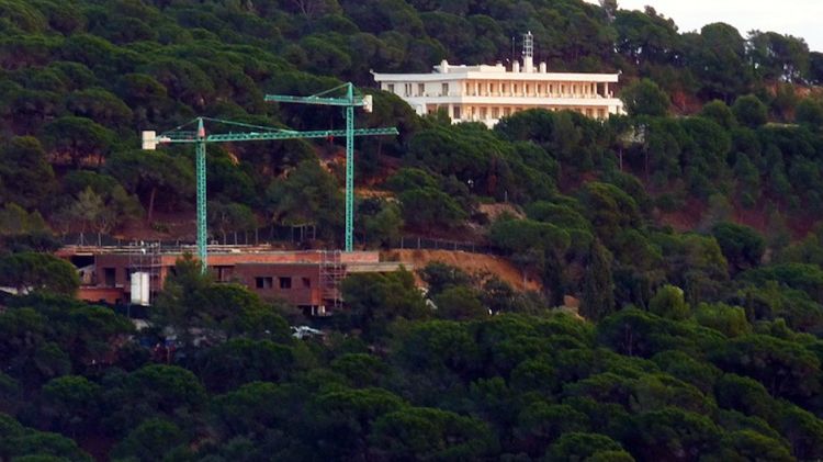 Estat actual de les obres a la finca Can Juncadella de Lloret de Mar © ACN