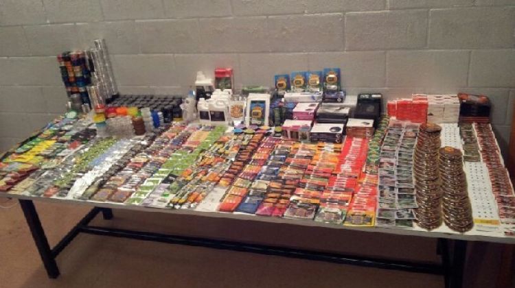 Objectes per al cultiu de marihuana intervinguts pels Mossos d'Esquadra a Lloret de Mar © ACN