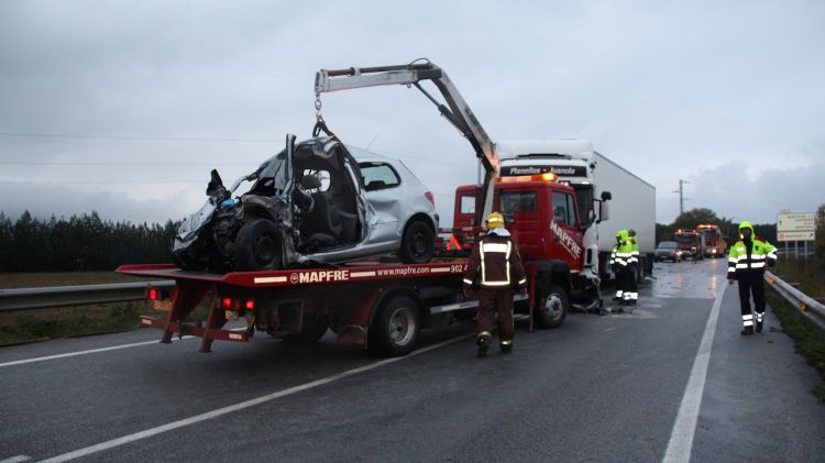 Un accident de trànsit mortal al tram de la C-66 entre Banyoles i Besalú, el desembre del 2011 © ACN