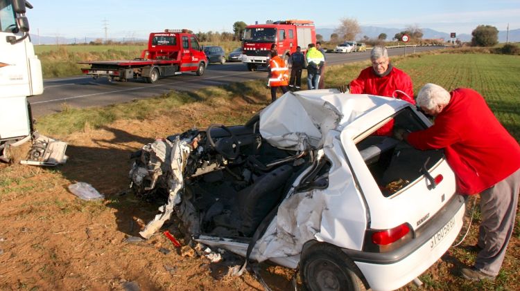 Ahir una conductora de 60 anys va morir a l'alçada de Vilamalla © ACN