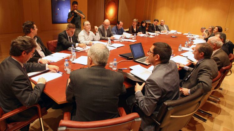 Una de les reunions mantingudes pel Consell d'Adminstració de Caixa Girona durant el procés de fusió © ACN