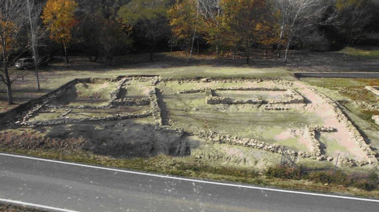 El jaciment de Vilauba del Pla de l'Estany fins ara separat per la carretera GI5247 © ACN