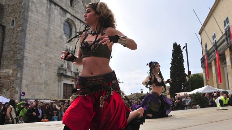 Llagostera ha doblat la seva població habitual durant el Mercat Romà © ACN