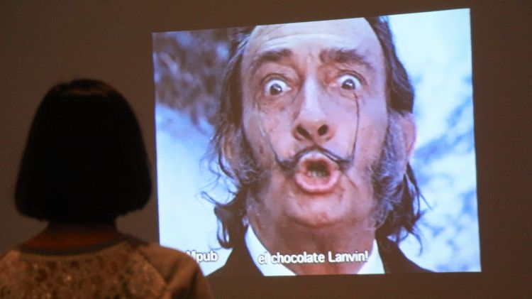 La primera retrospectiva de Salvador Dalí també presenta molts formats com el vídeo © ACN