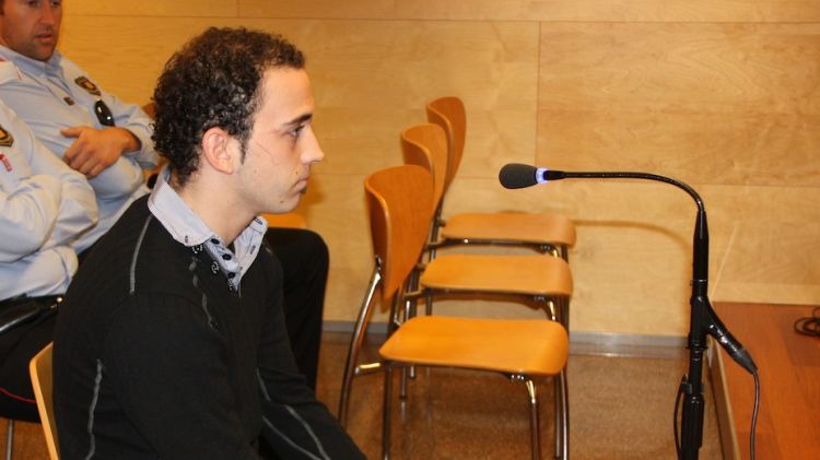 L'acusat, Tomás Sánchez, aquest matí a la banqueta dels acusats © ACN