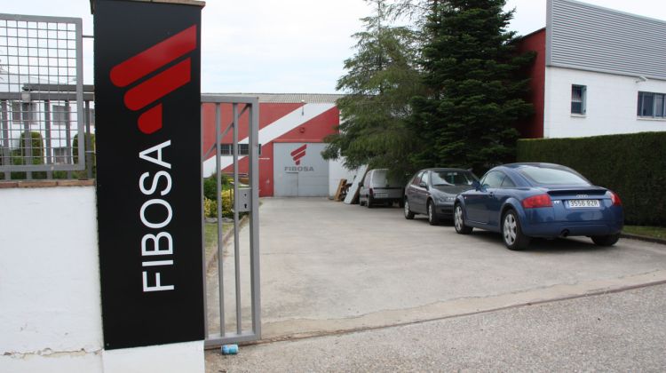 La seu de l'empresa Fibosa, situada al polígon industrial de Riudellots de la Selva © ACN