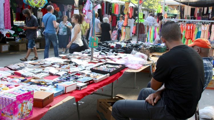 El mercat de Girona al seu emplaçament actual, a l'extrem de la Devesa © ACN