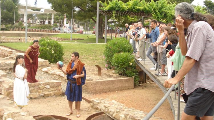 Un grup de visitants a les visites guiades de Platja d'Aro