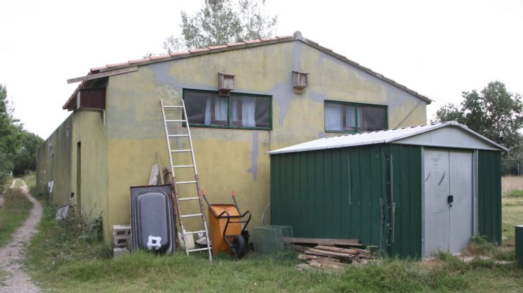 El Centre de Fauna dels Aiguamolls de l'Empordà té aquest edifici com a principal instal·lació © ACN