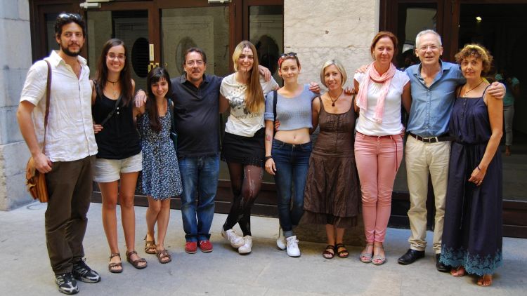 Foto de família de la presentació del festival