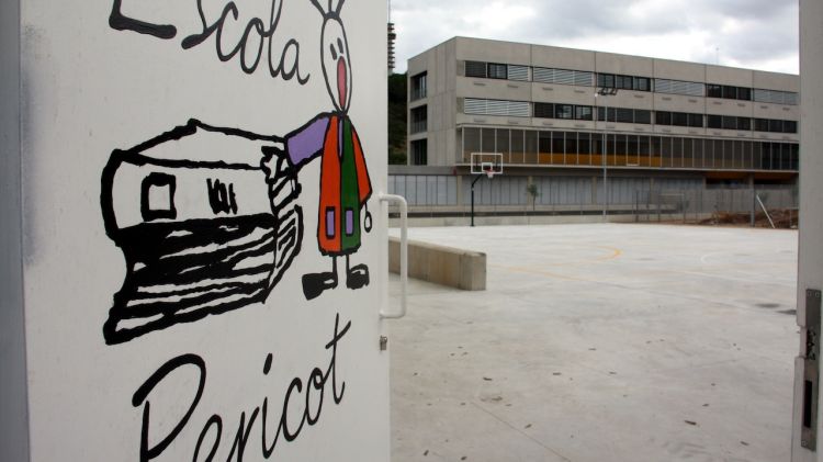Exterior de la nova escola Pericot a Girona © ACN