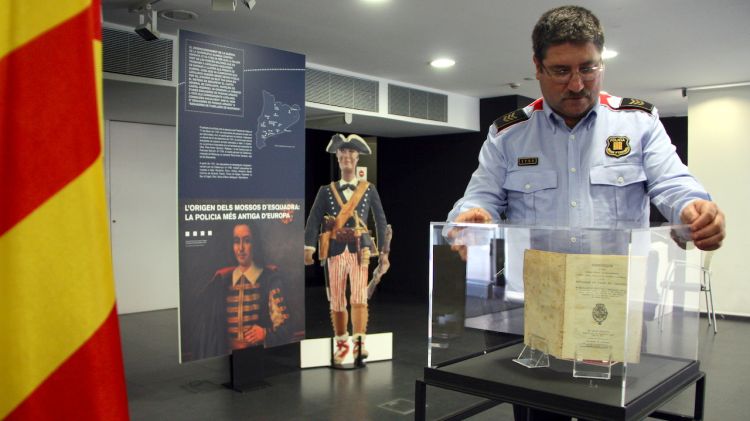 El cap del Servei Històric dels Mossos d'Esquadra, el sotsinspector Fèlix González © ACN