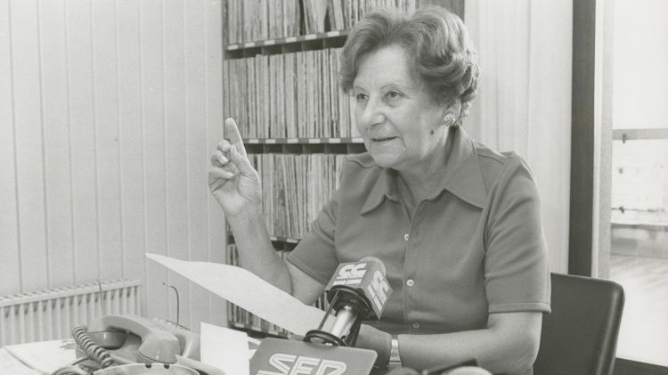 La locutora Francina Boris, en una imatge d'arxiu cedida per l'Ajuntament de Girona