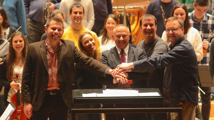 D'esquerra a dreta: Jaume Lleixà, Beth Rodergas, Josep Lagares, Cris Juanico i Francesc Cassú © M. Estarriola