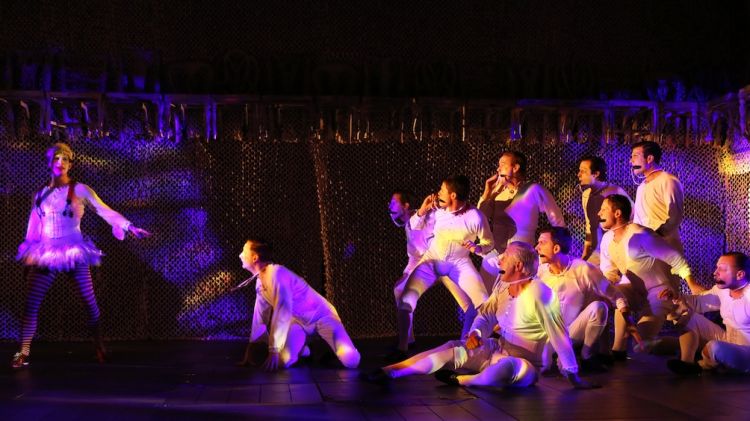 Un instant de "A Midsummer Night's Dream" © Dominic Clemence
