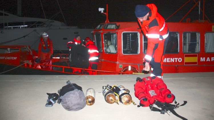 Alguns dels membres del cos de Bombers que han treballat avui © ACN