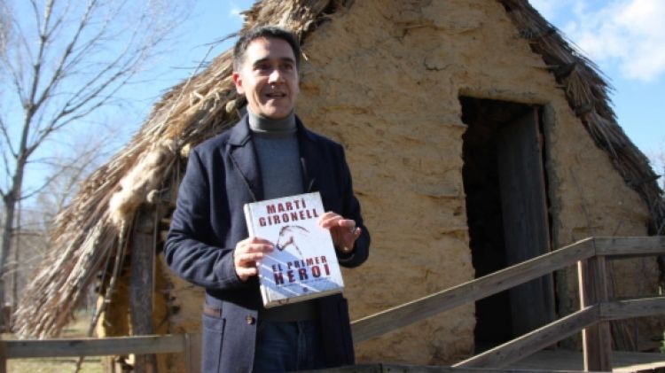 Martí Gironell vol 'trencar' tòpics sobre el neolític amb la novel·la 'El primer heroi' © ACN
