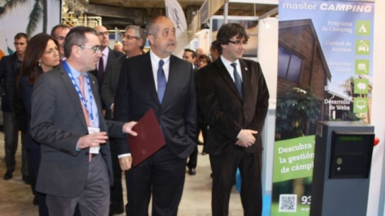 Felip Puig, acompanyat de Miquel Gotanegra i Carles Puigdemont © ACN