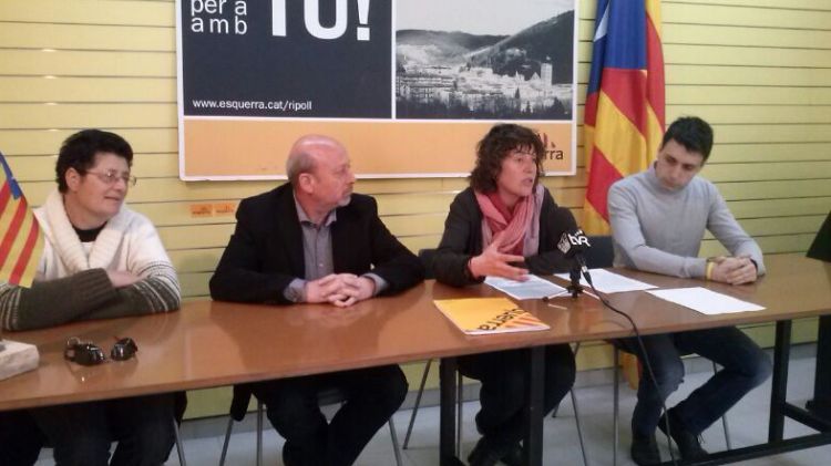 Teresa Jordà, ahir a la seu d'ERC al Ripollès