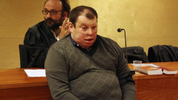 L'acusat, Miguel Sánchez, assegut de nou a la banqueta dels acusats de l'Audiència de Girona © ACN